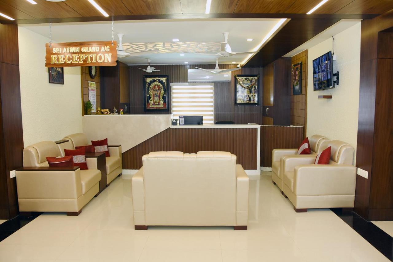 فندق Sri Aswin Grand Nāmakkal المظهر الخارجي الصورة
