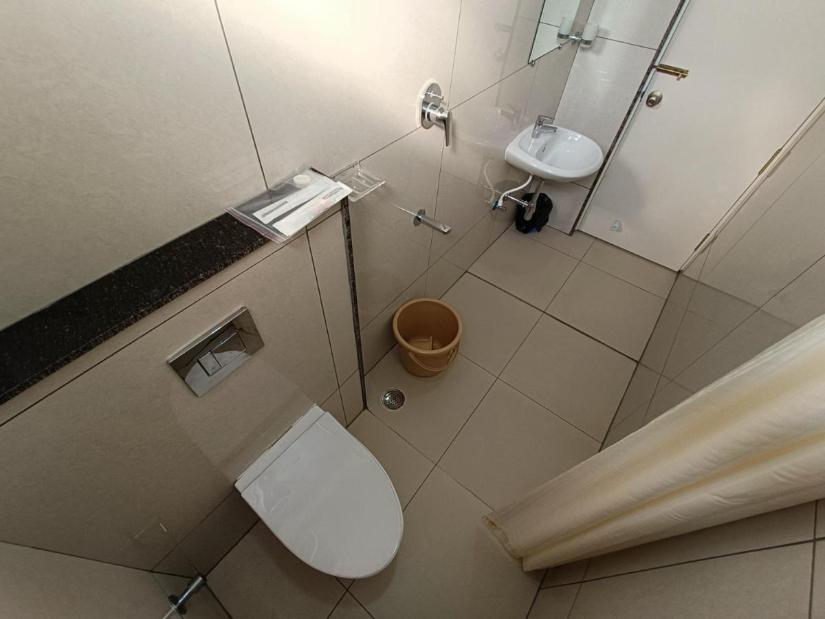 فندق Sri Aswin Grand Nāmakkal المظهر الخارجي الصورة